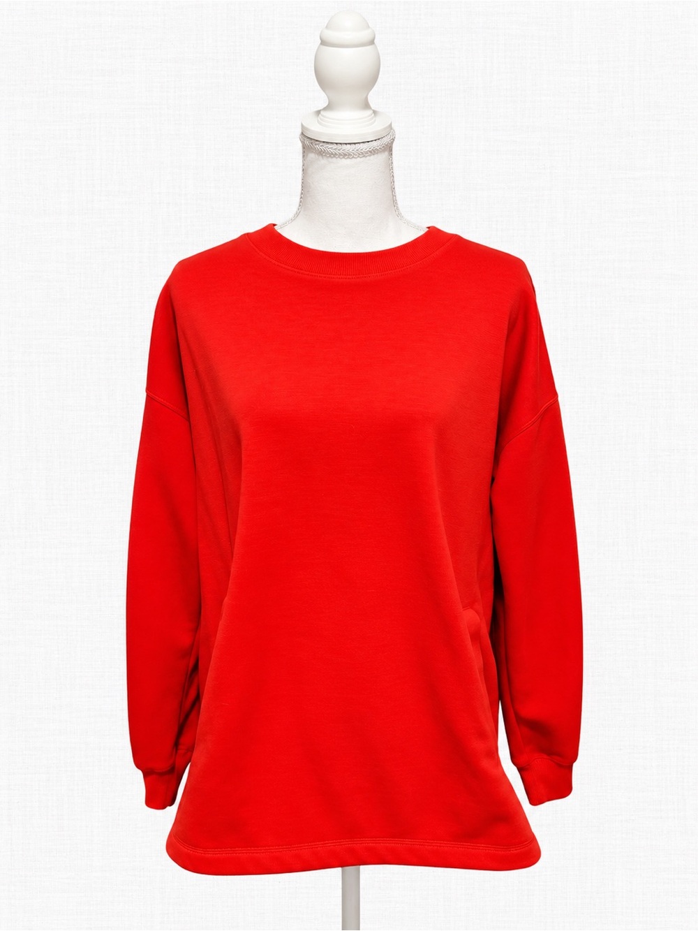 Mondetta Women’s Large Red Oversized Crewneck Sweatshirt Pullover